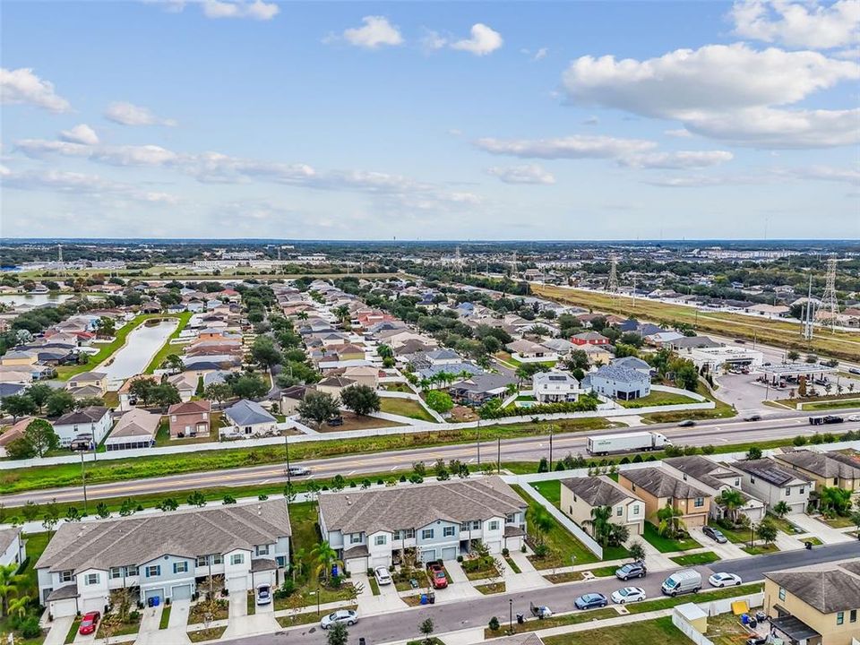 En Renta: $2,800 (3 camas, 2 baños, 1663 Pies cuadrados)