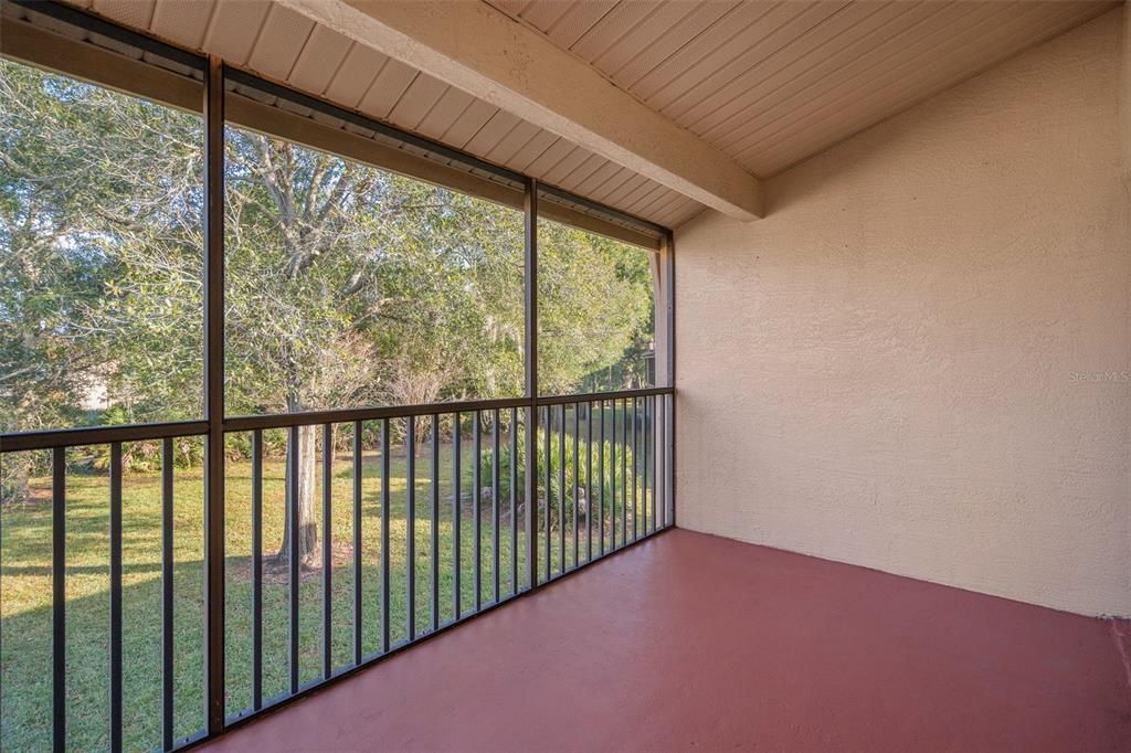 На продажу: $300,000 (2 спален, 2 ванн, 1075 Квадратных фут)