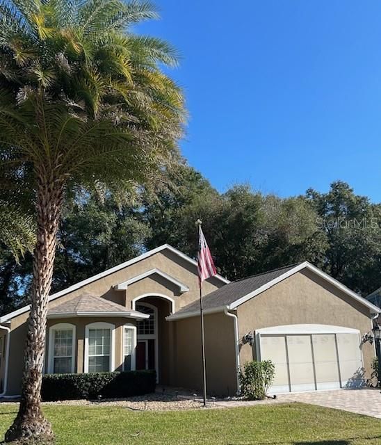 For Sale: $349,000 (3 beds, 2 baths, 1724 Square Feet)