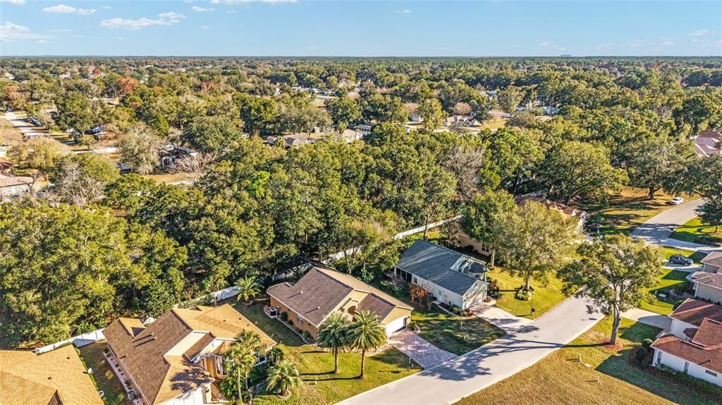 For Sale: $349,000 (3 beds, 2 baths, 1724 Square Feet)