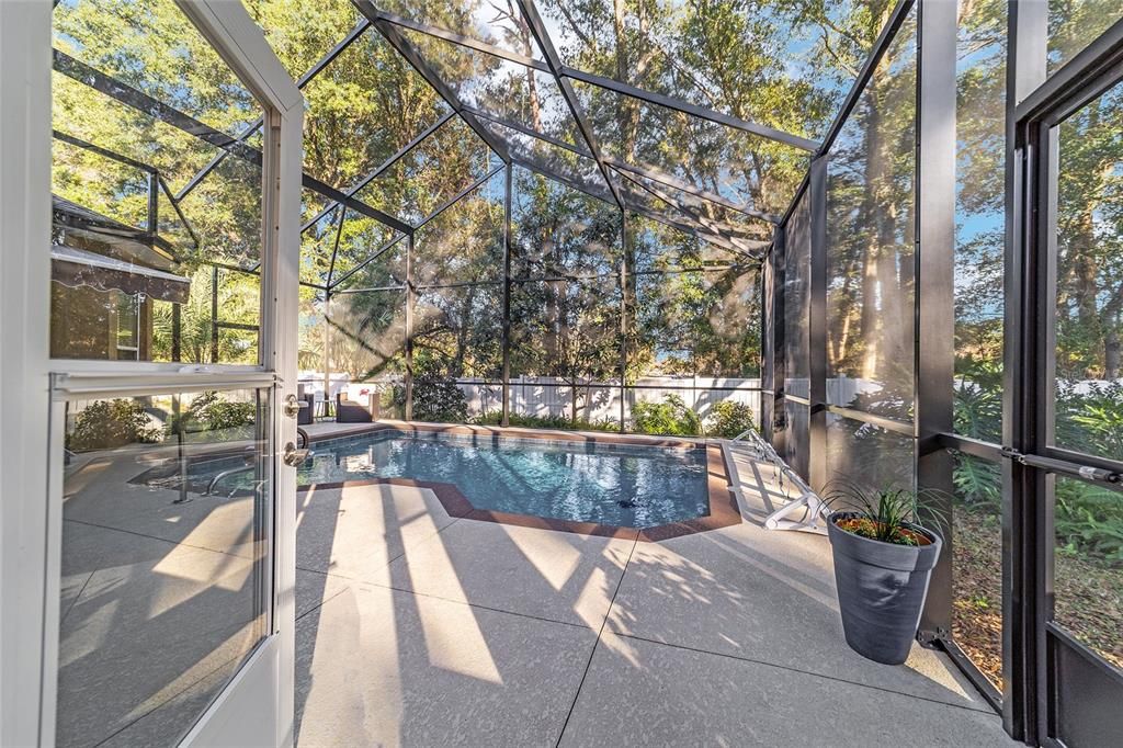 For Sale: $349,000 (3 beds, 2 baths, 1724 Square Feet)