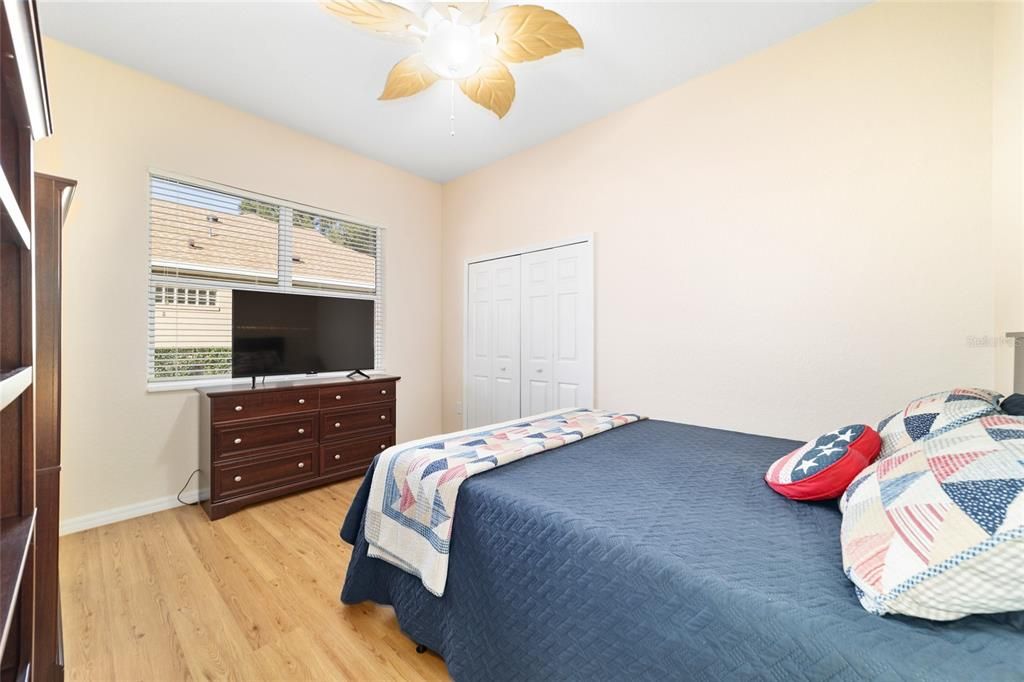 For Sale: $349,000 (3 beds, 2 baths, 1724 Square Feet)