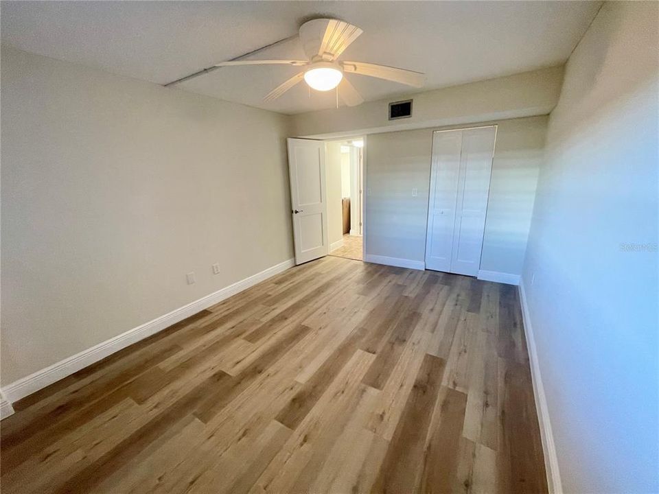 На продажу: $339,000 (2 спален, 2 ванн, 1450 Квадратных фут)