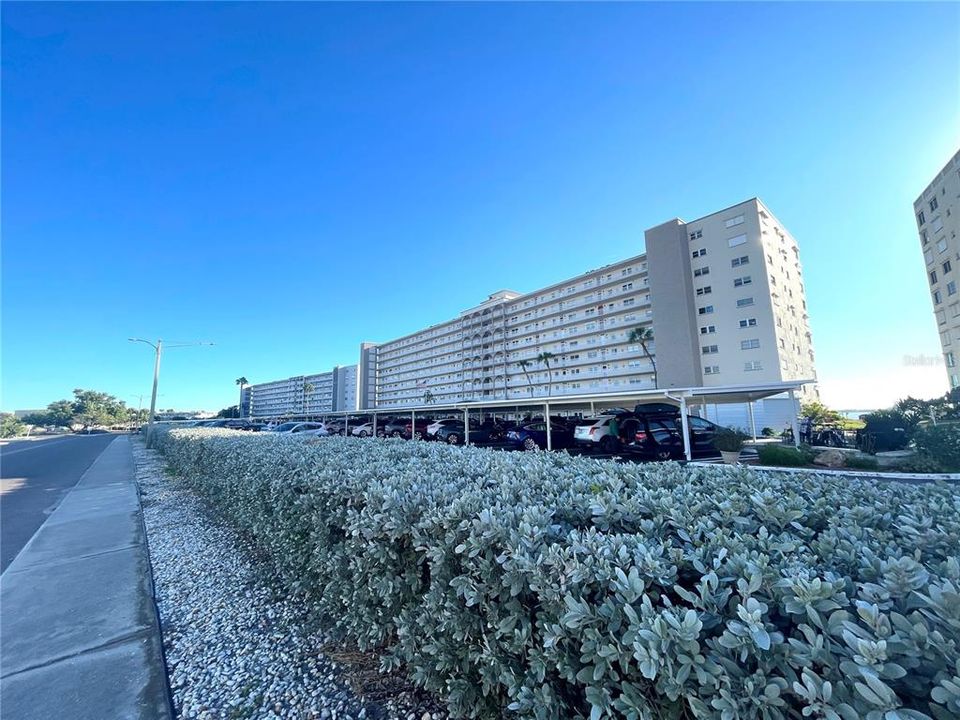 На продажу: $339,000 (2 спален, 2 ванн, 1450 Квадратных фут)