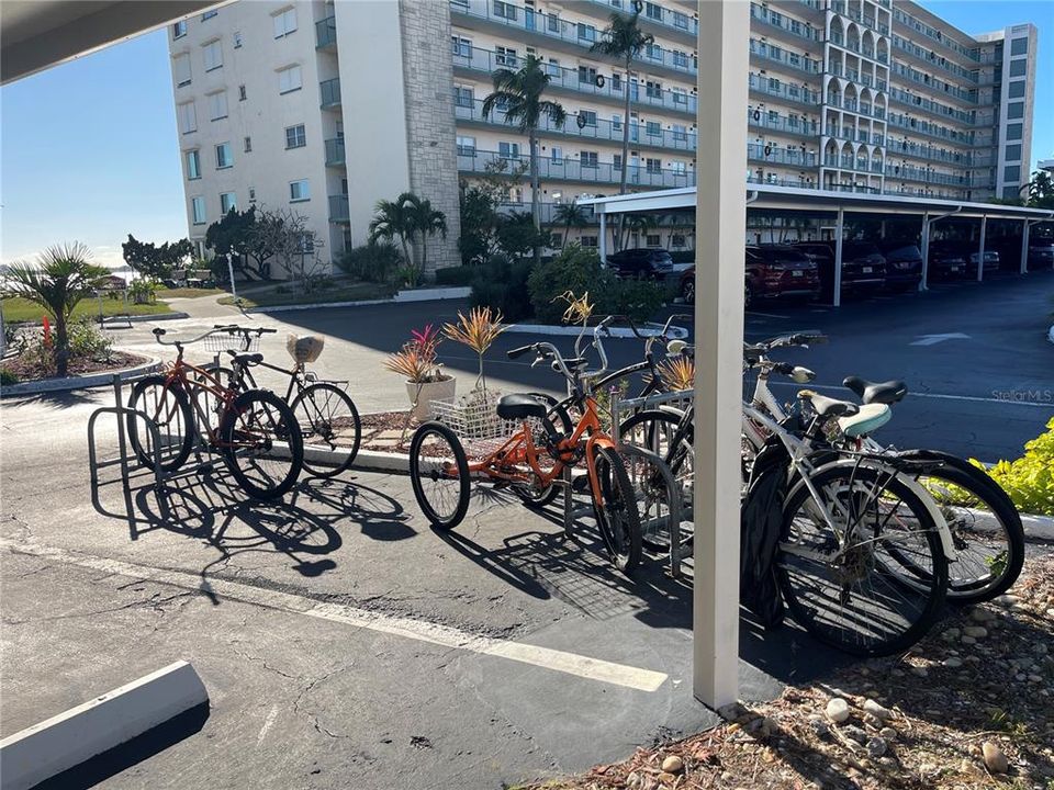 На продажу: $339,000 (2 спален, 2 ванн, 1450 Квадратных фут)