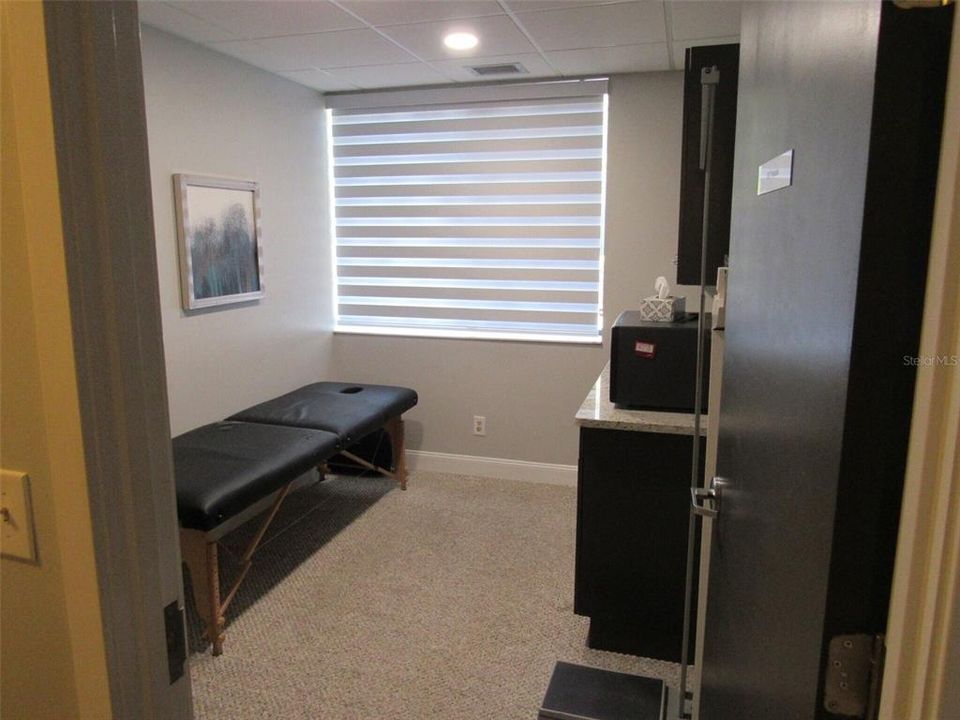 待售: $399,900 (0 贝兹, 0 浴室, 1632 平方英尺)