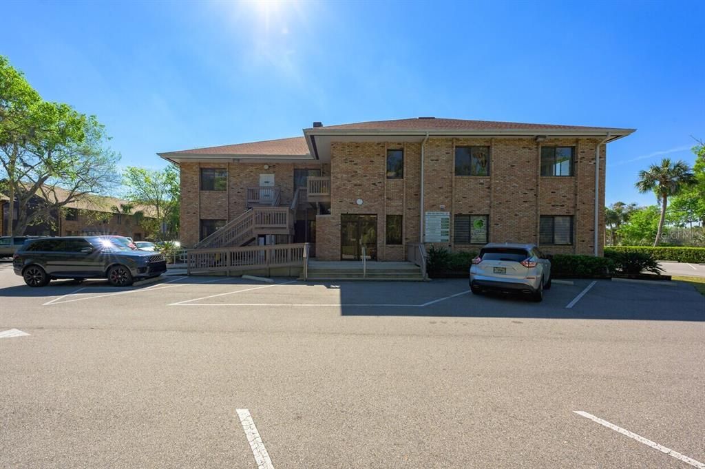 待售: $399,900 (0 贝兹, 0 浴室, 1632 平方英尺)