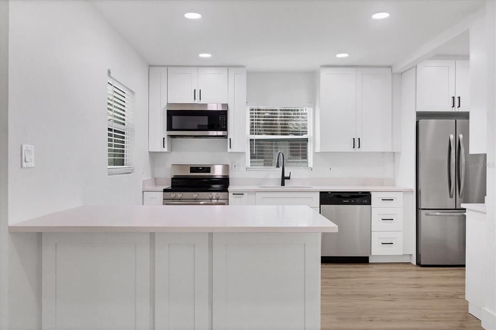 En Venta: $395,000 (2 camas, 2 baños, 1259 Pies cuadrados)