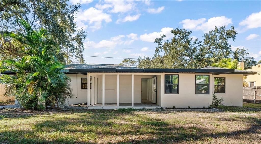 На продажу: $449,000 (3 спален, 2 ванн, 1222 Квадратных фут)