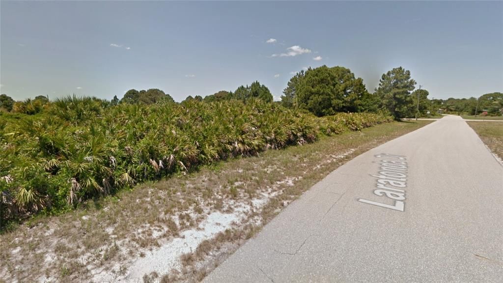 For Sale: $25,000 (0.26 acres)