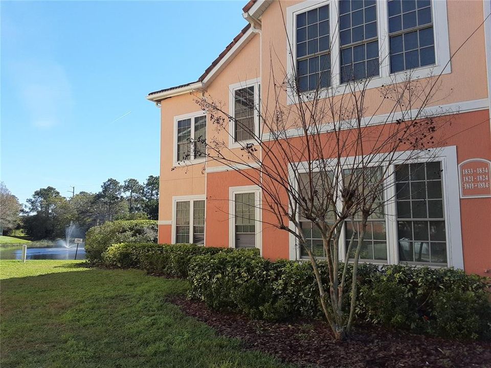 For Rent: $1,875 (2 beds, 2 baths, 1069 Square Feet)