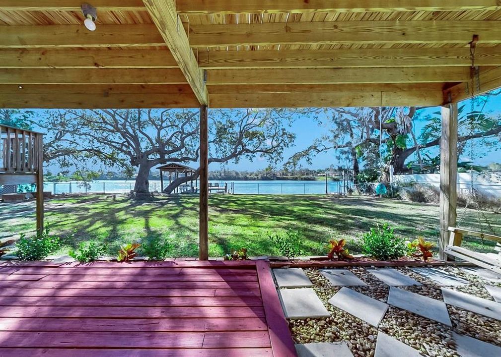 For Sale: $779,000 (5 beds, 4 baths, 1748 Square Feet)