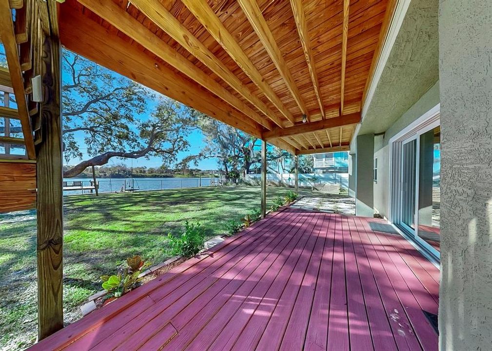 For Sale: $779,000 (5 beds, 4 baths, 1748 Square Feet)