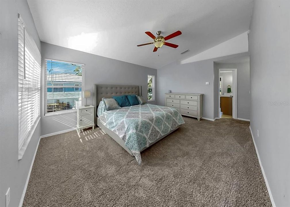 For Sale: $779,000 (5 beds, 4 baths, 1748 Square Feet)