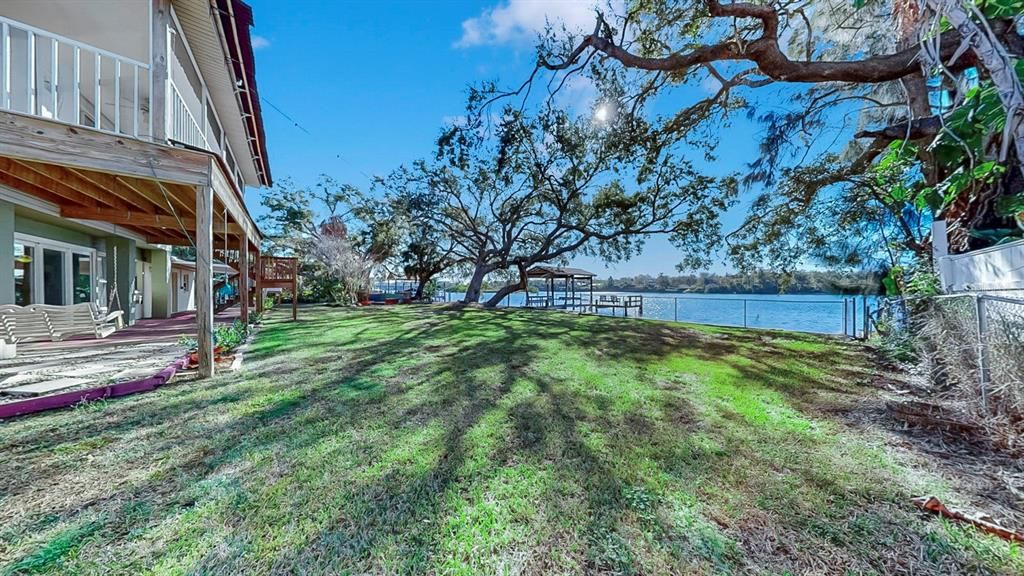 For Sale: $779,000 (5 beds, 4 baths, 1748 Square Feet)