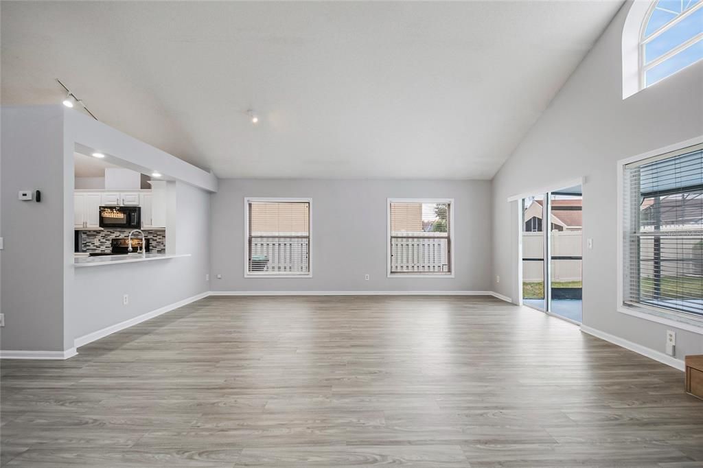 En Renta: $3,000 (3 camas, 2 baños, 1943 Pies cuadrados)