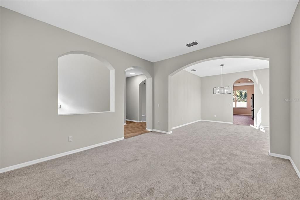 待售: $539,900 (5 贝兹, 3 浴室, 3604 平方英尺)