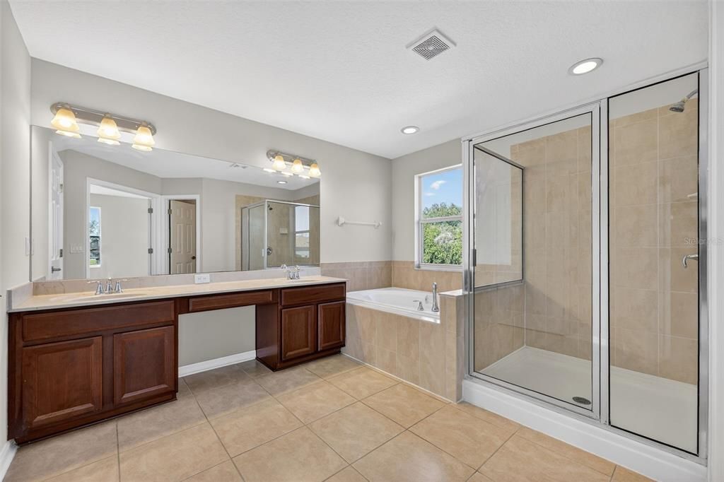 待售: $539,900 (5 贝兹, 3 浴室, 3604 平方英尺)