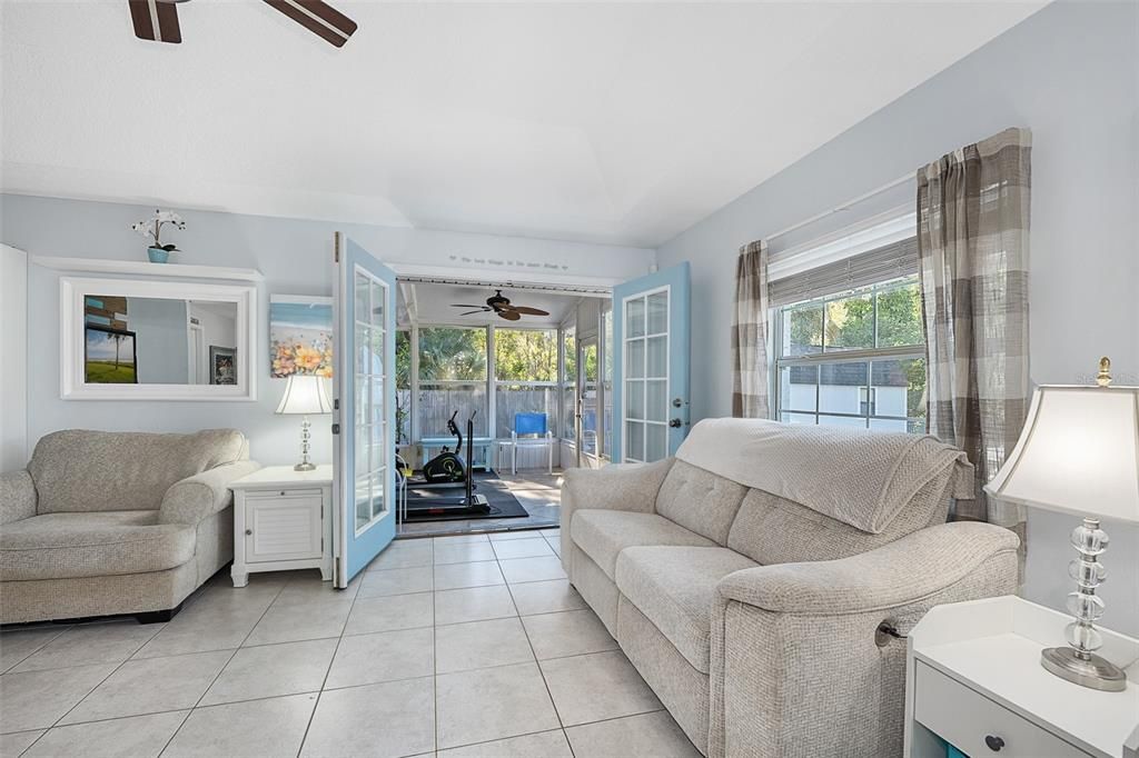 待售: $341,999 (3 贝兹, 2 浴室, 1404 平方英尺)