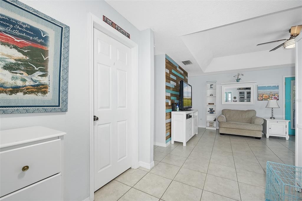 待售: $341,999 (3 贝兹, 2 浴室, 1404 平方英尺)