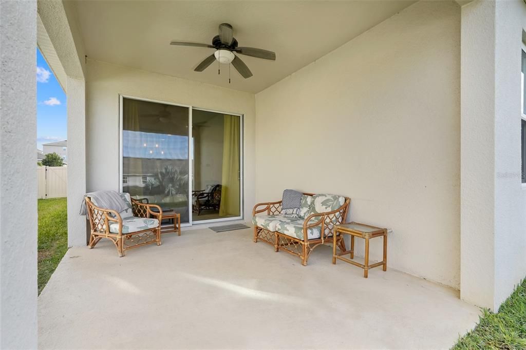 На продажу: $439,999 (3 спален, 2 ванн, 1710 Квадратных фут)