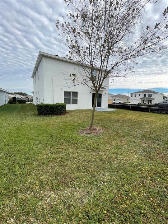 For Rent: $2,850 (4 beds, 2 baths, 2305 Square Feet)