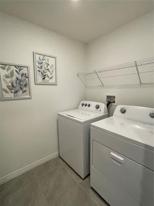 For Rent: $2,850 (4 beds, 2 baths, 2305 Square Feet)