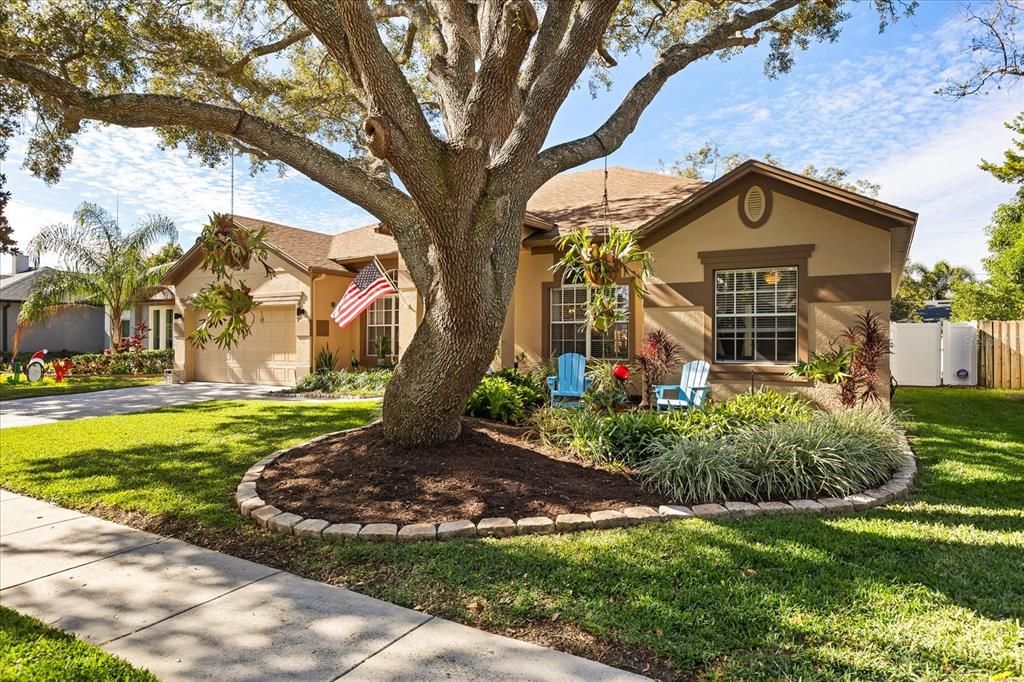 For Sale: $615,000 (4 beds, 3 baths, 2325 Square Feet)