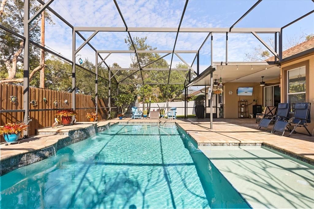 For Sale: $615,000 (4 beds, 3 baths, 2325 Square Feet)