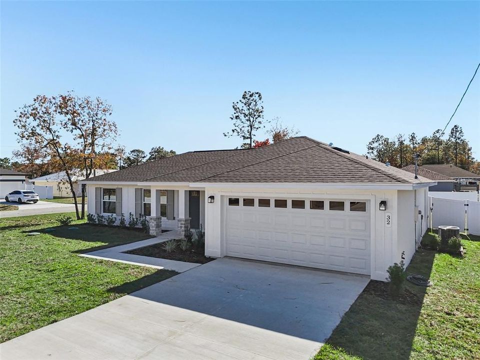 For Sale: $294,900 (4 beds, 2 baths, 1473 Square Feet)