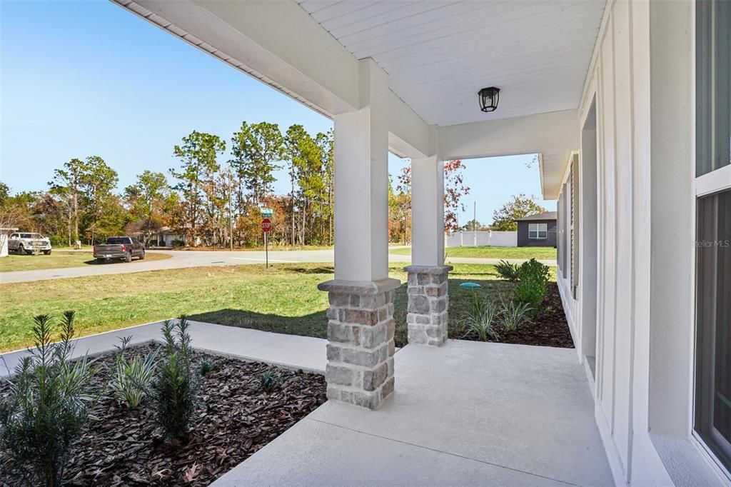 For Sale: $294,900 (4 beds, 2 baths, 1473 Square Feet)