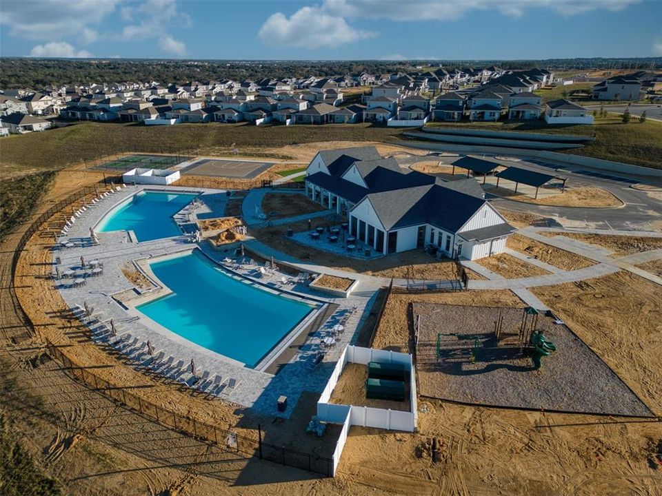 For Sale: $380,000 (3 beds, 2 baths, 1502 Square Feet)