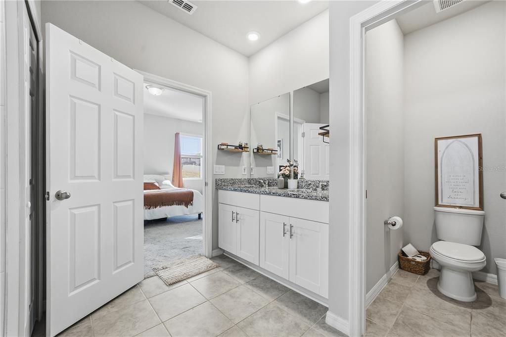 For Sale: $380,000 (3 beds, 2 baths, 1502 Square Feet)