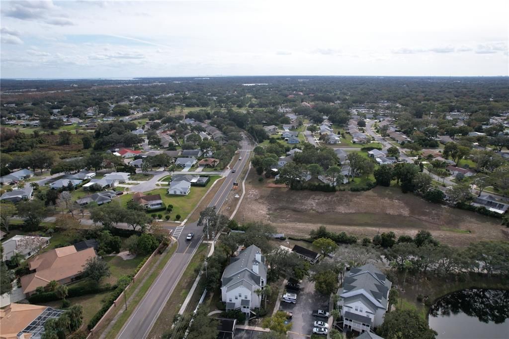 出租: $1,500 (1 贝兹, 1 浴室, 827 平方英尺)