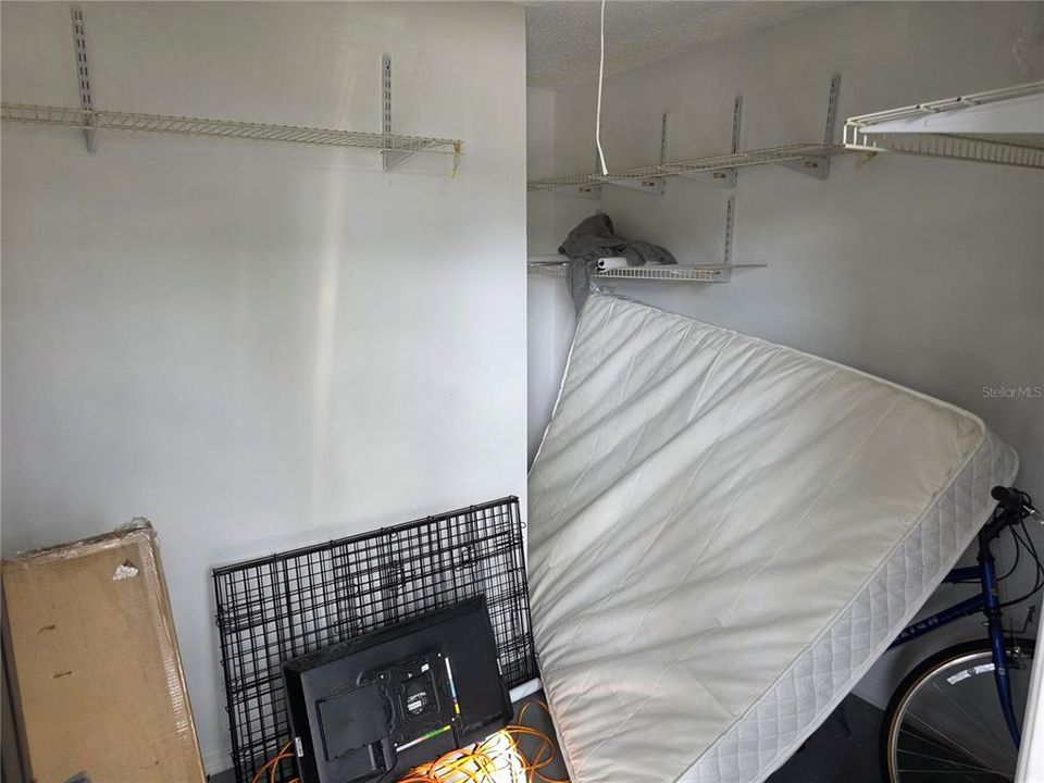 出租: $1,500 (1 贝兹, 1 浴室, 827 平方英尺)