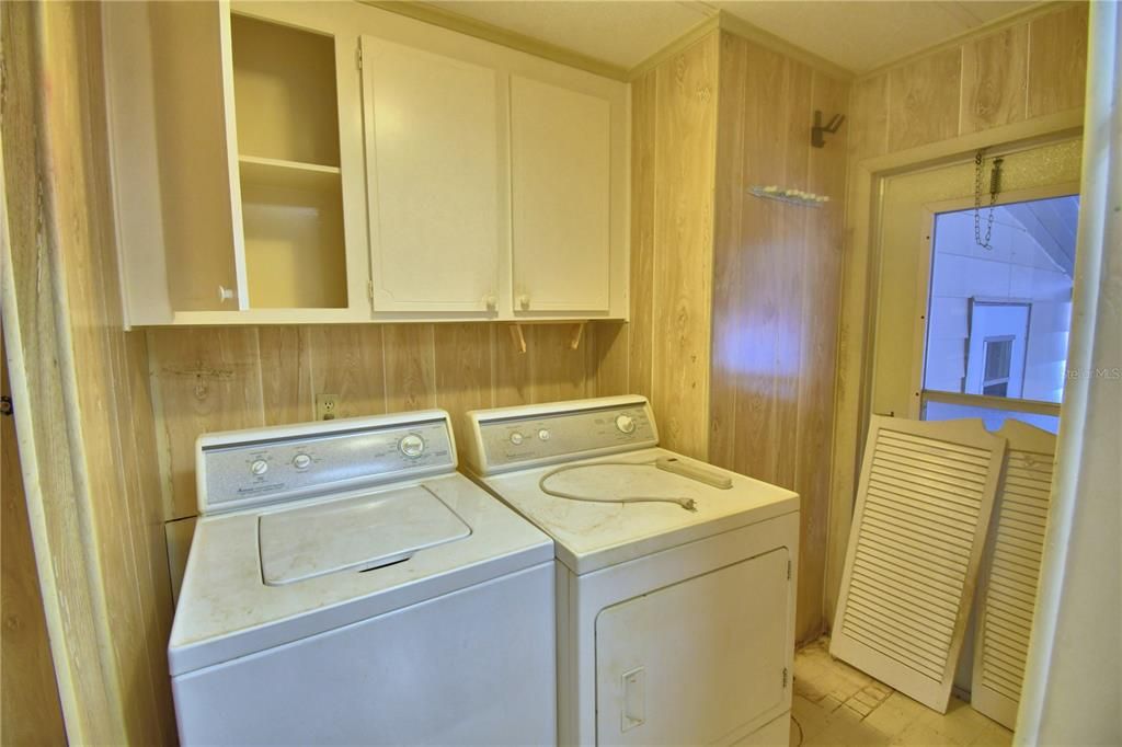 На продажу: $74,900 (2 спален, 2 ванн, 1488 Квадратных фут)