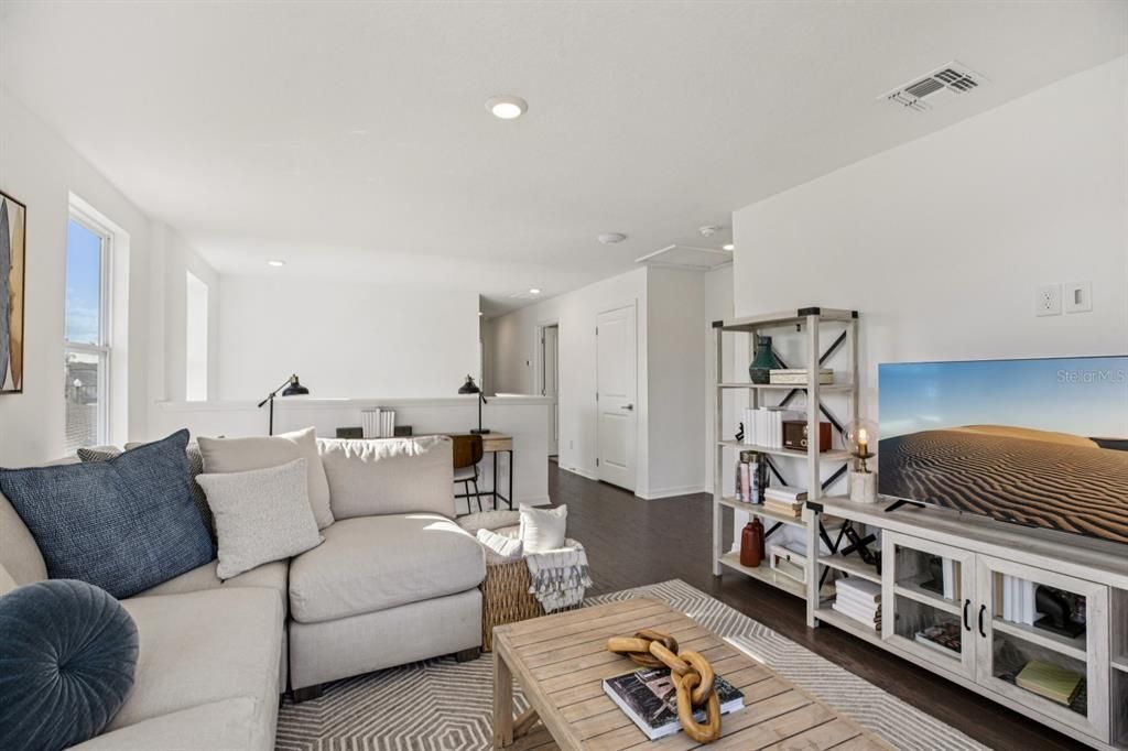 For Sale: $689,990 (3 beds, 2 baths, 2134 Square Feet)