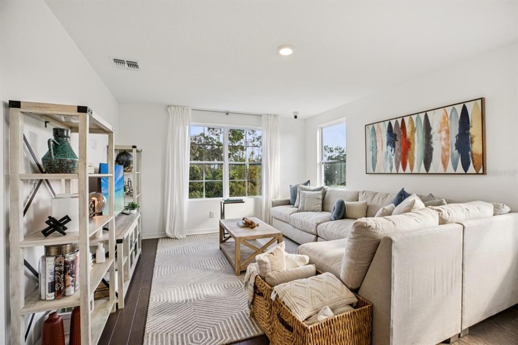 For Sale: $689,990 (3 beds, 2 baths, 2134 Square Feet)