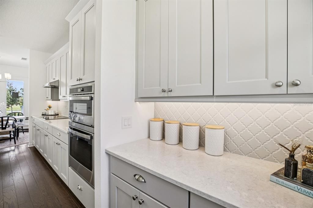 For Sale: $689,990 (3 beds, 2 baths, 2134 Square Feet)