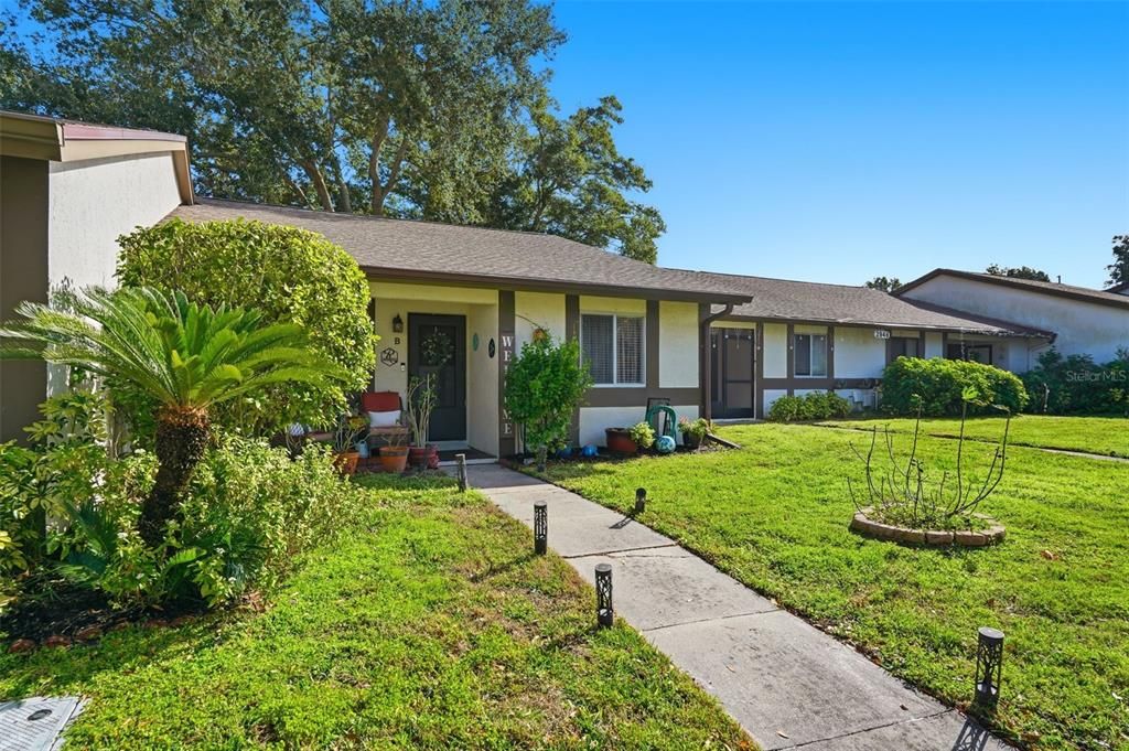 For Sale: $245,000 (2 beds, 2 baths, 1030 Square Feet)