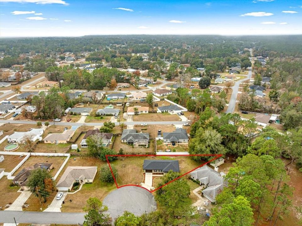 For Sale: $239,000 (3 beds, 2 baths, 1305 Square Feet)