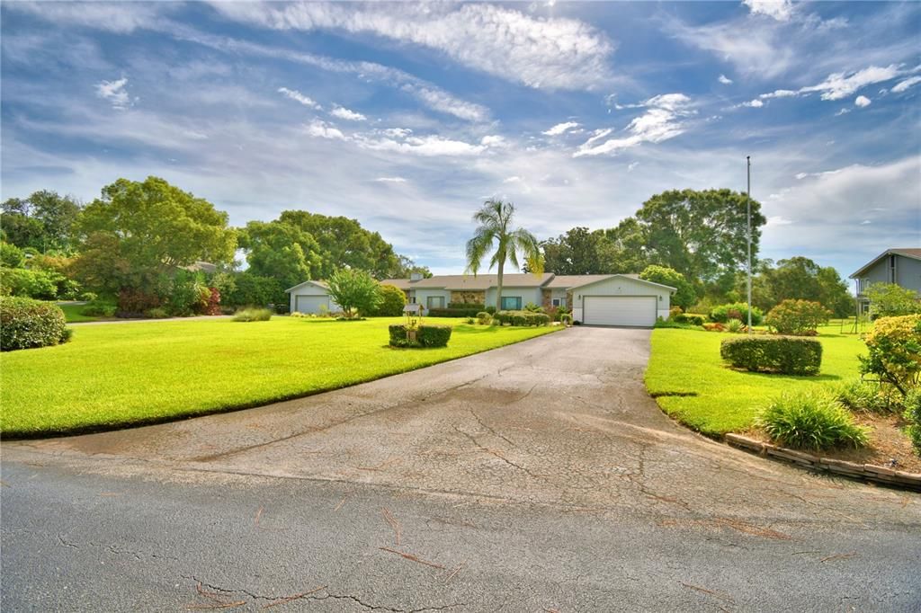 На продажу: $259,000 (2 спален, 3 ванн, 2272 Квадратных фут)