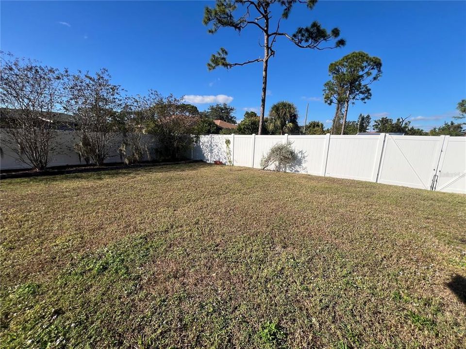 В аренду: $1,850 (3 спален, 2 ванн, 1272 Квадратных фут)