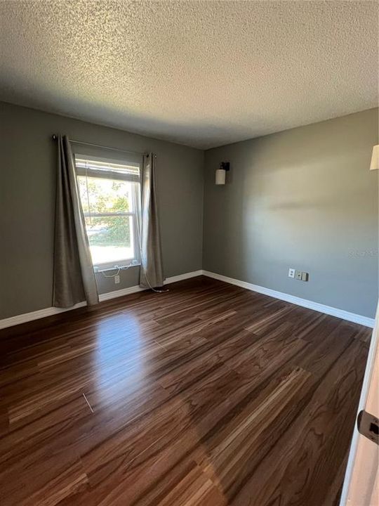 В аренду: $1,850 (3 спален, 2 ванн, 1272 Квадратных фут)