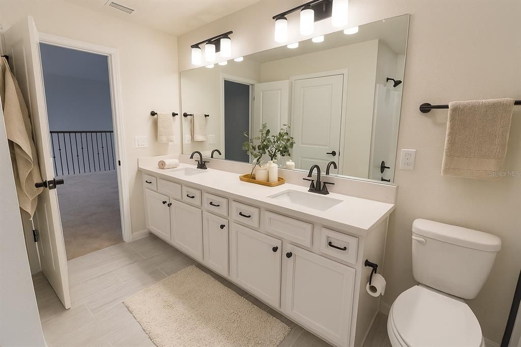 En Renta: $4,700 (7 camas, 4 baños, 4315 Pies cuadrados)