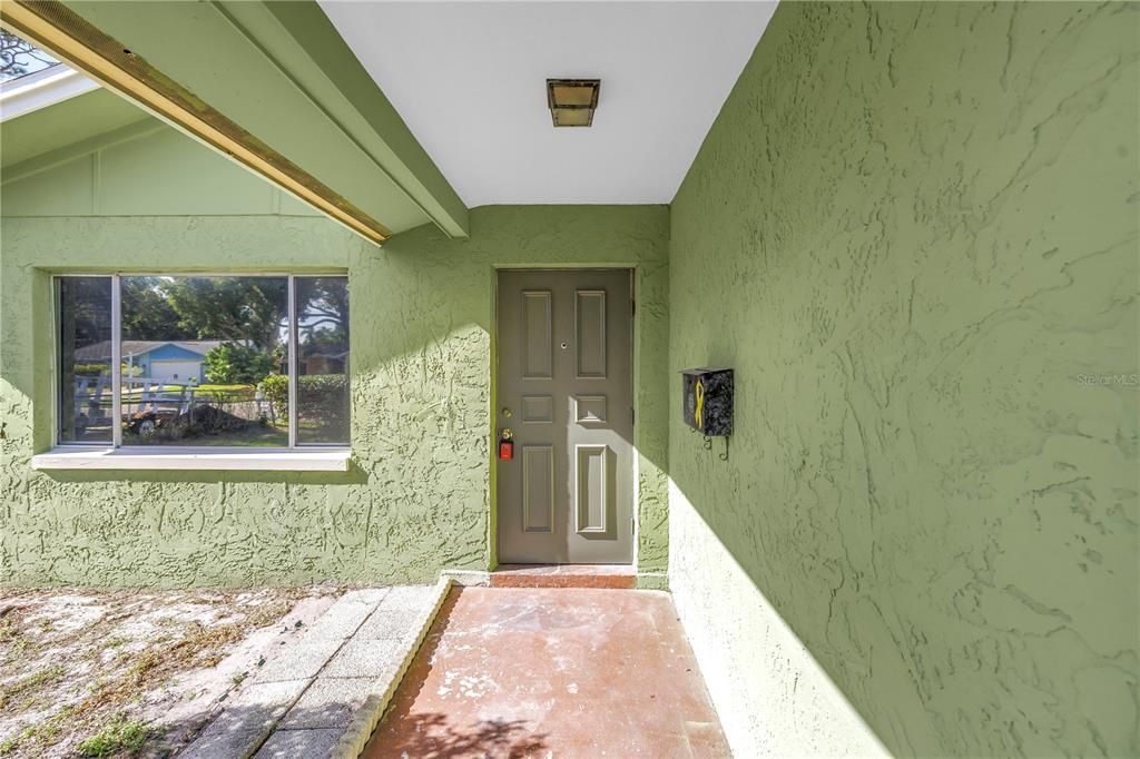 На продажу: $359,000 (2 спален, 2 ванн, 1242 Квадратных фут)