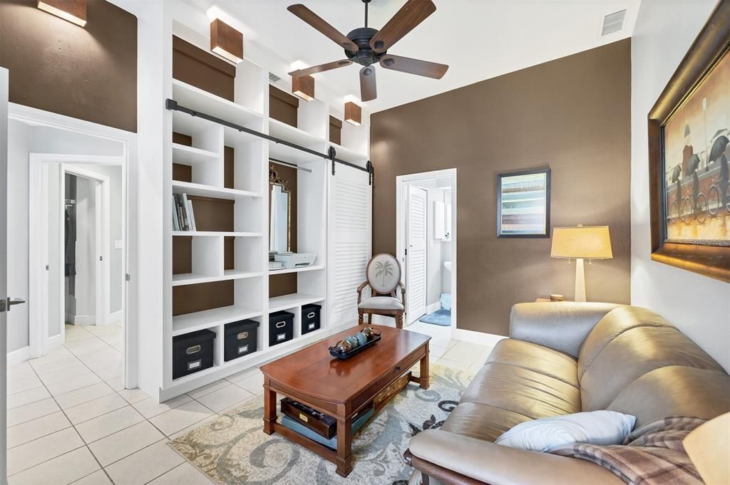 For Sale: $1,150,000 (2 beds, 2 baths, 1721 Square Feet)