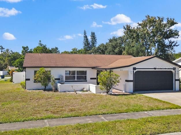 For Sale: $300,000 (3 beds, 2 baths, 1549 Square Feet)