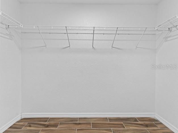 For Sale: $300,000 (3 beds, 2 baths, 1549 Square Feet)