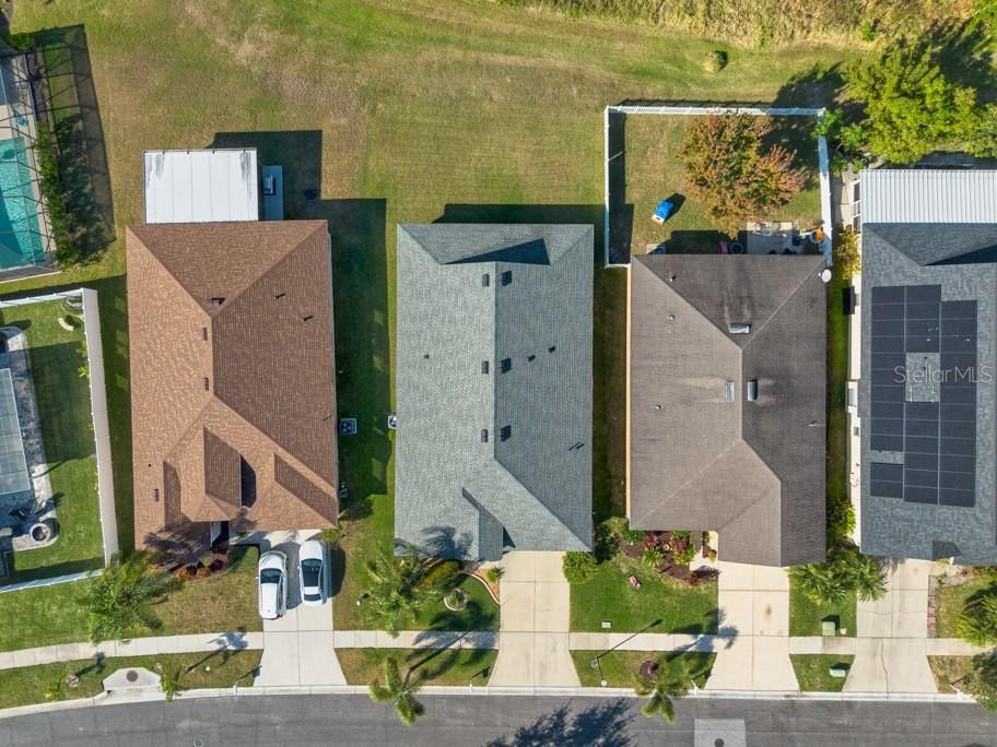 待售: $405,000 (4 贝兹, 2 浴室, 2112 平方英尺)